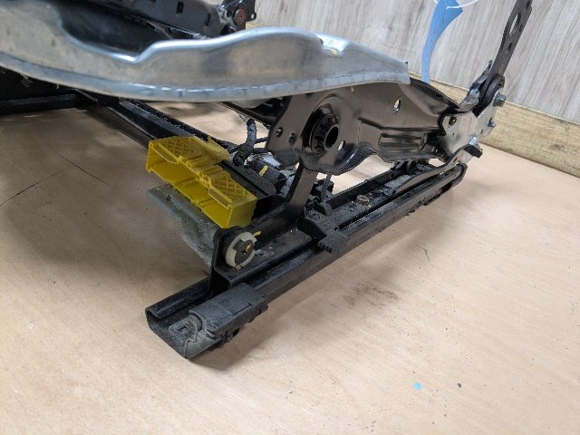 OEM BMW F30 F36 335 430 Front Right Passenger Seat Rail Track Frame w/Motors