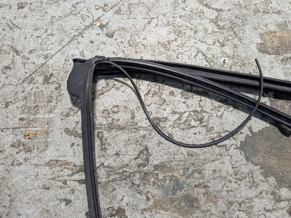 OEM BMW G23 G83 430 M440 Convertible Front Windshield Seal Sealing Weather Strip