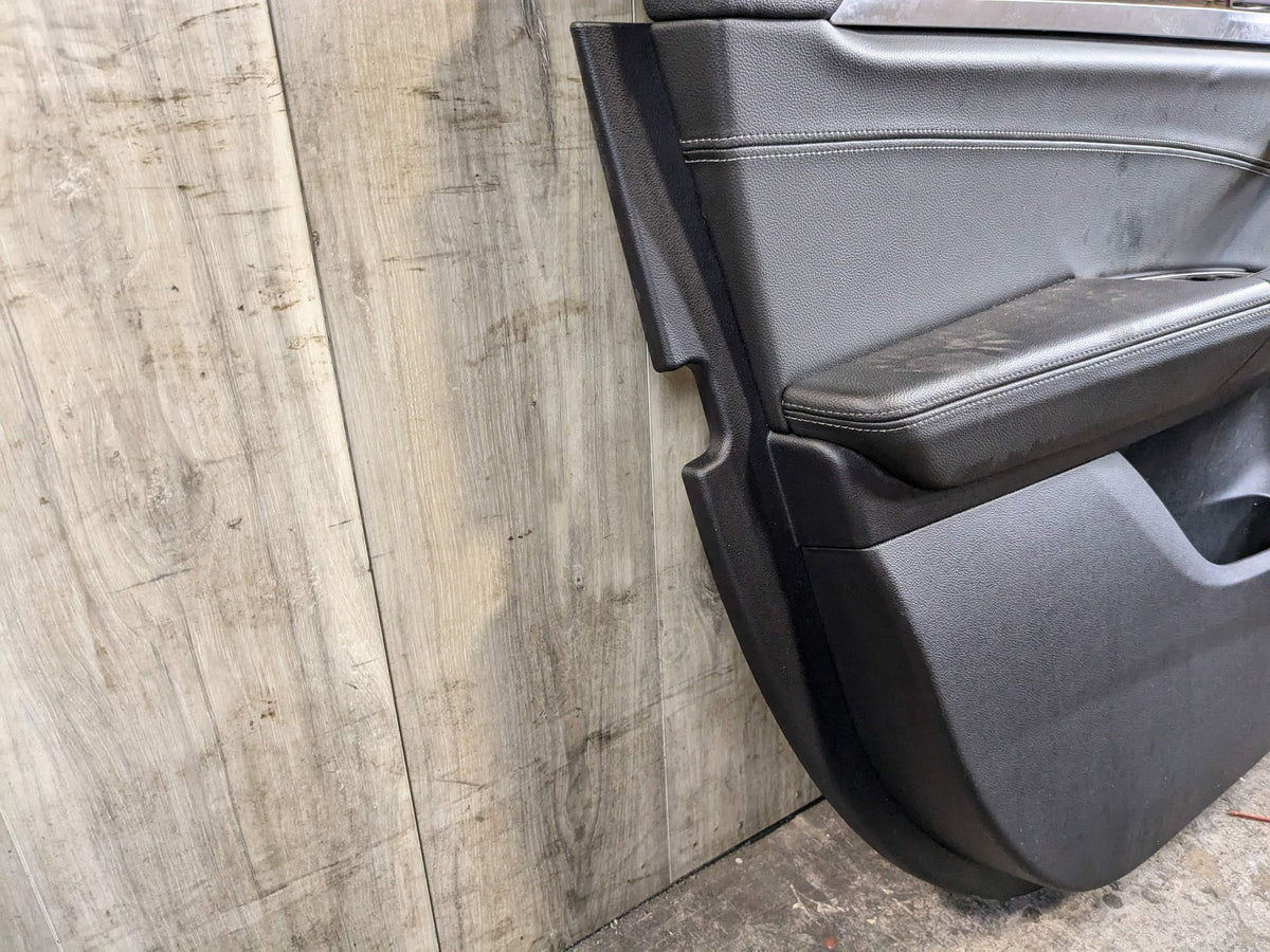 2019 BMW X3 G01 Front Left Driver Interior Door Panel Card 7410281 OEM BMW G01 X3 FRONT Left Driver SIde Interior Door Panel Card Trim Cover Black OEM