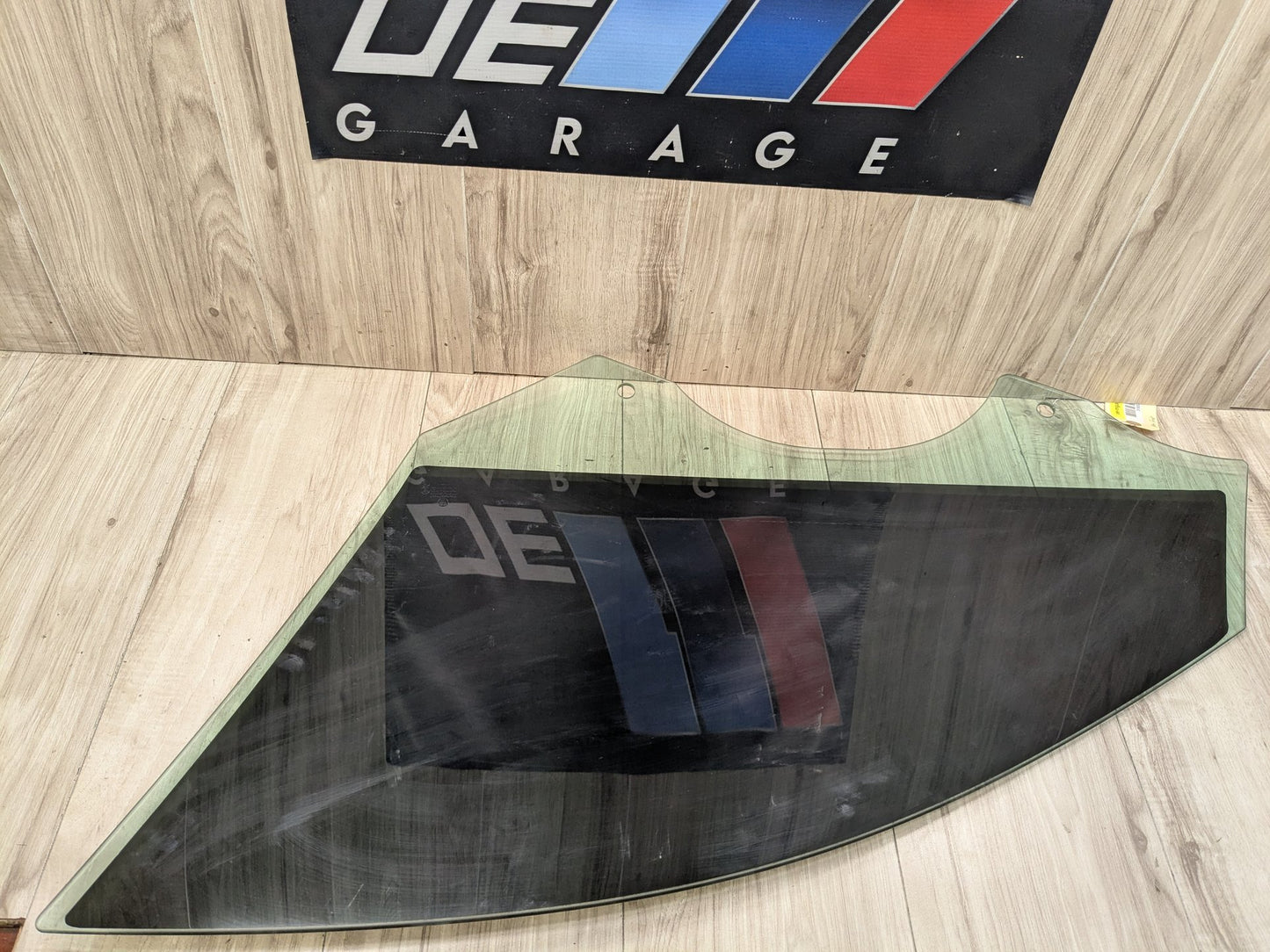 2020 BMW 740i G12 Front Right Passenger Door Window Glass 7337982 16-22 OEM BMW G11 G12 740 750 M760 Front Right Passenger Door Window Glass