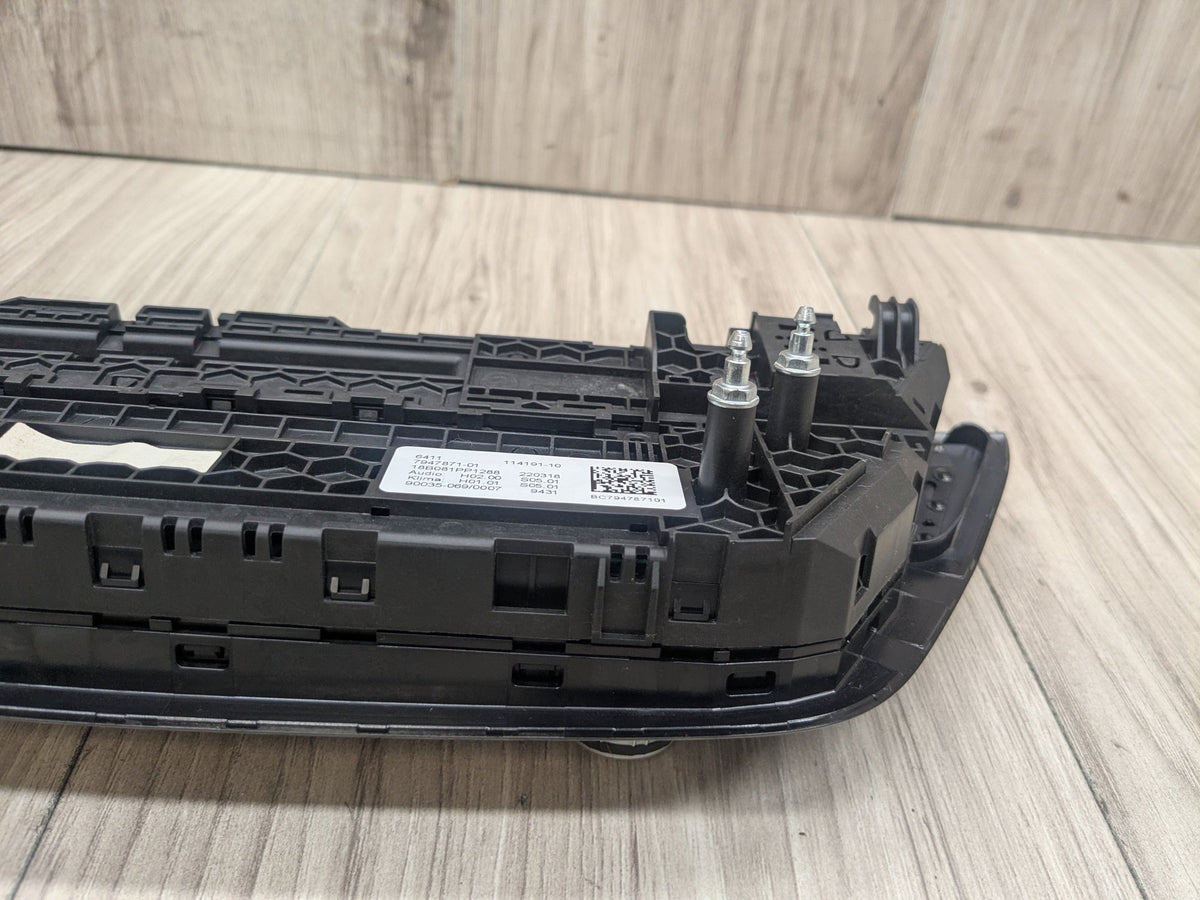 17-20 OEM BMW F90 G30 530 540 M550 M5 AC Switch Heater Panel Radio Media Buttons
