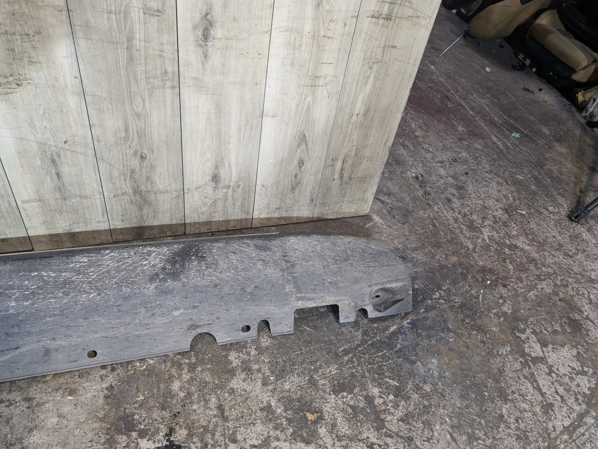 22009 BMW X5 X5 E70- Left Driver Side Skirt Rocker Panel