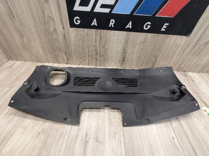 OEM BMW E85 E86 Z4 Engine M54 N52 S54 Motor Radiator Air Intake Top Cover Panel