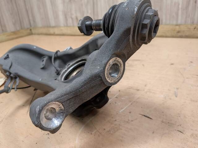 16-19 OEM BMW G11 G12 740 750 AWD Front Right Passenger Spindle Carrier Knuckle