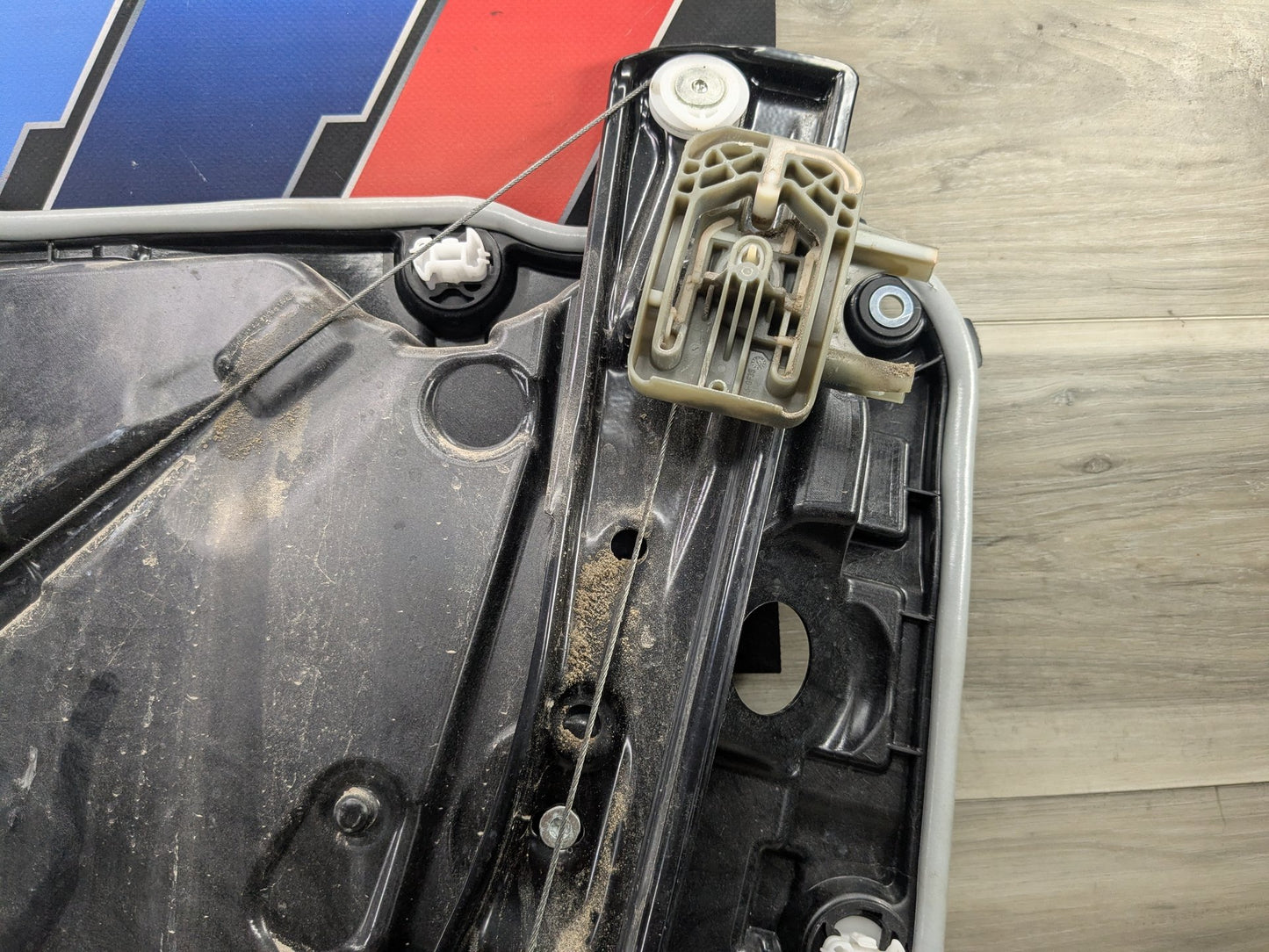 2021 BMW 330i G20 Front Left Driver Door Window Glass Regulator Motor 7497103 OEM BMW G20 G80 330 M340 M3 FRONT Left Driver Door Window Regulator Motor