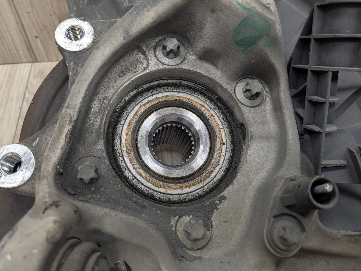 2014 Mercedes-Benz E550 W212 Front Right Passenger Spindle Knuckle w/ Bearing 0 OEM Mercedes W212 E350 E550 Front Left Driver Hub Knuckle Bearing Carrier OEM