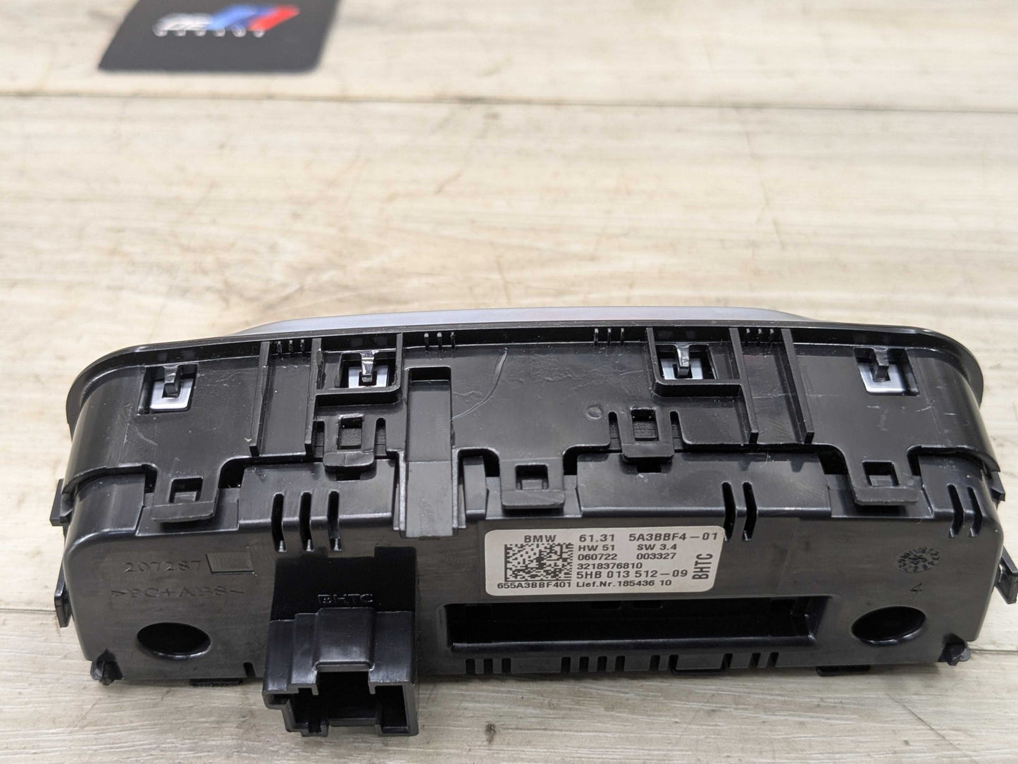 OEM BMW G20 G22 G23 G26 G42 G80 G82 AC Rear Heater Climate Control Switch Panel