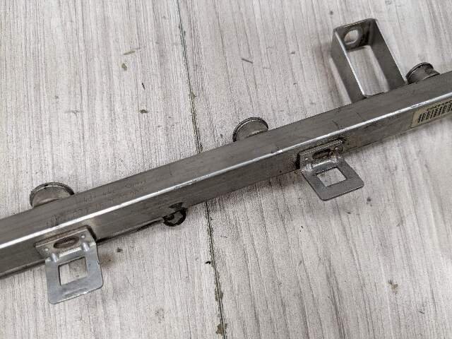 OEM BMW E36 E39 E46 E53 E60 E85 Engine M54 High Pressure Fuel Injector Line Rail