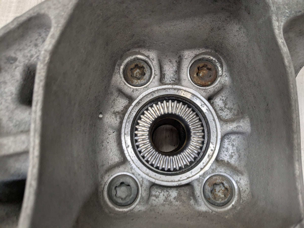 OEM BMW G05 G06 G07 X5 X6 X7 Rear Left Driver Side Hub Spindle Knuckle Bearing