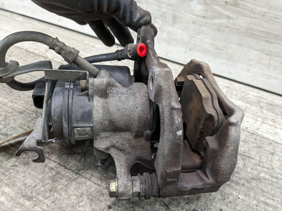 16-21 OEM BMW G30 540 G11 G12 740 750 Rear Left Driver Brake Caliper