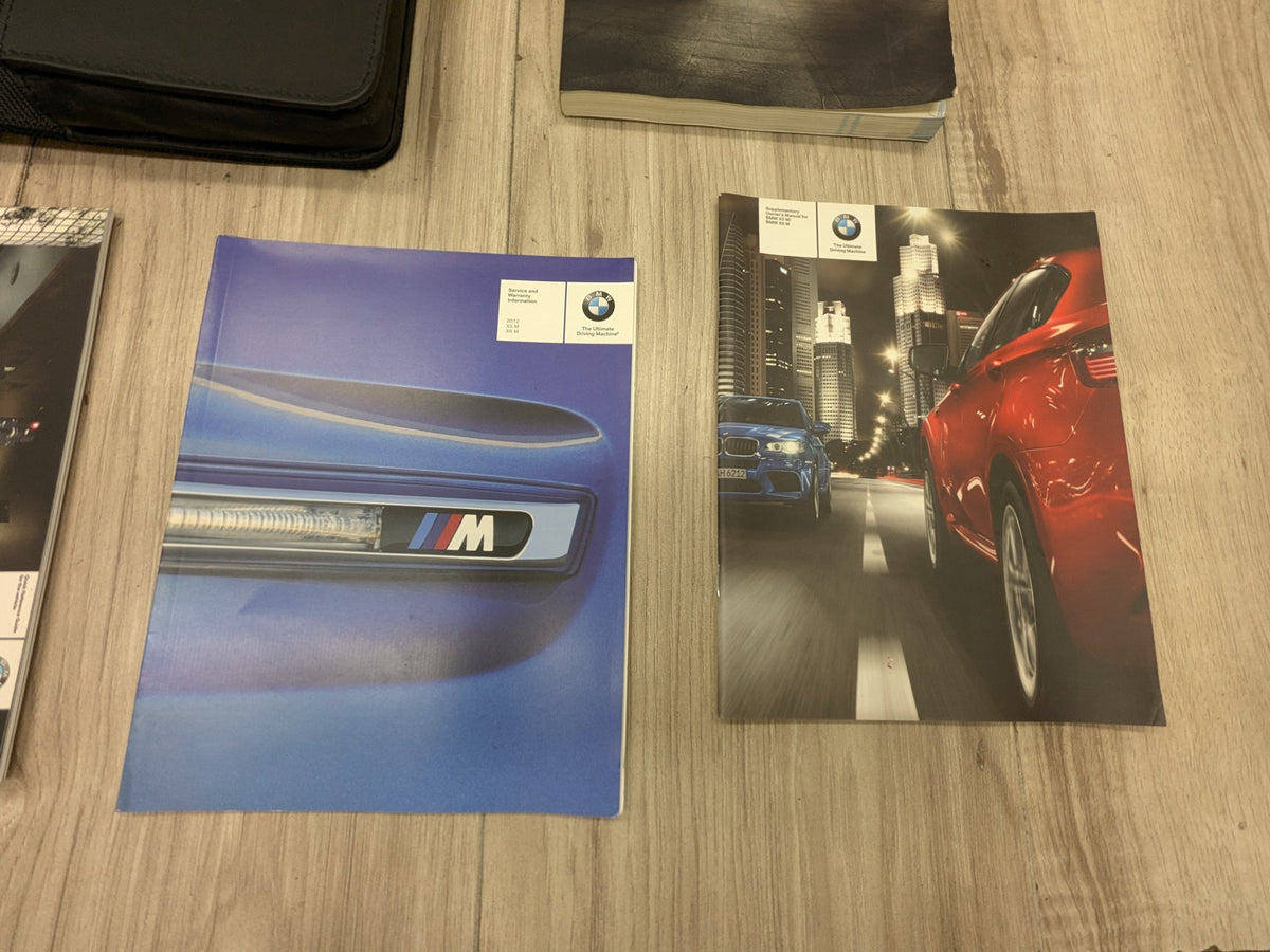 10-13 OEM BMW E70 X5M Owners Manual and Operator Books Set with OEM M Case
