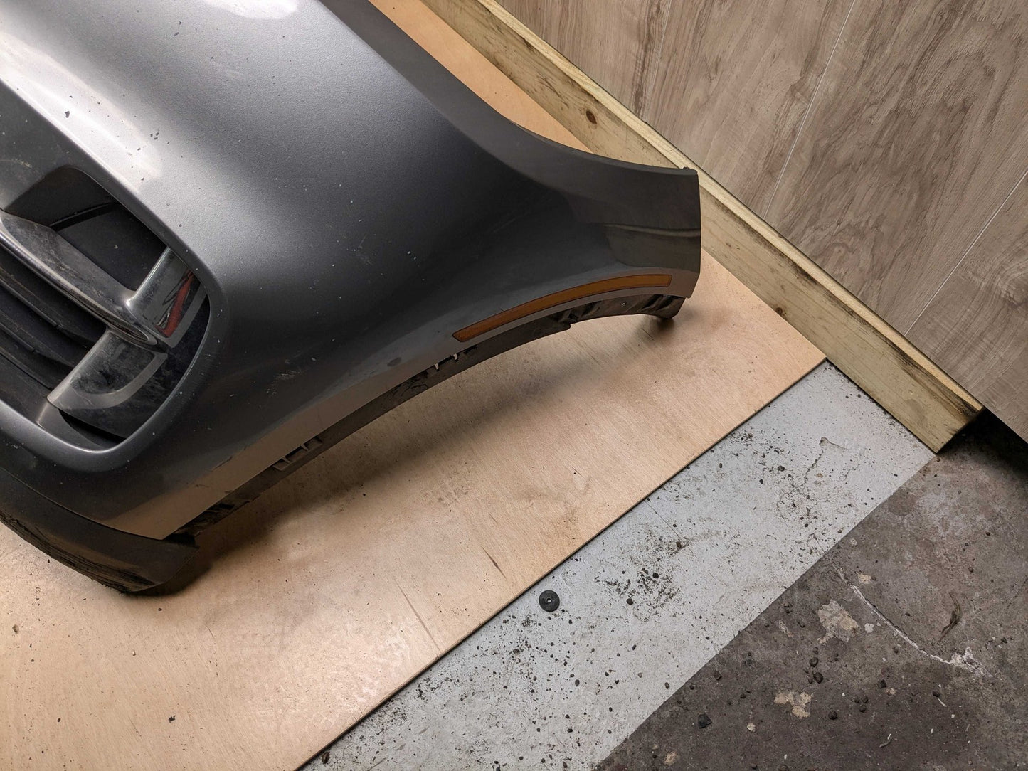 *14-18 OEM BMW F15 X5 Front Bumper Cover w/ Upper Lower Grilles Gray A52 SPACEGRAU METALLIC (A52)