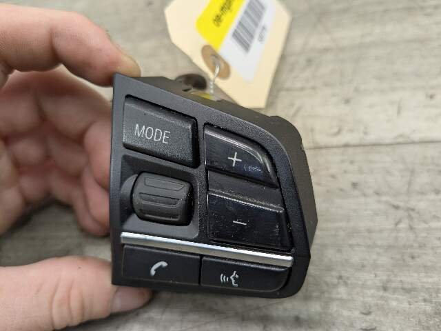 OEM BMW F01 F02 F10 528 535 740 750 Steering Wheel Multifunction Button Switch