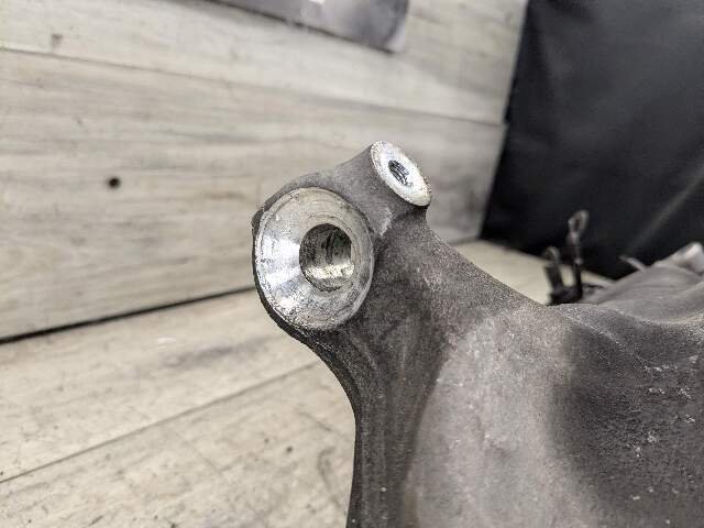 OEM BMW G30 530 540 M550 AWD Front Left Driver Hub Spindle Knuckle Wheel Bearing