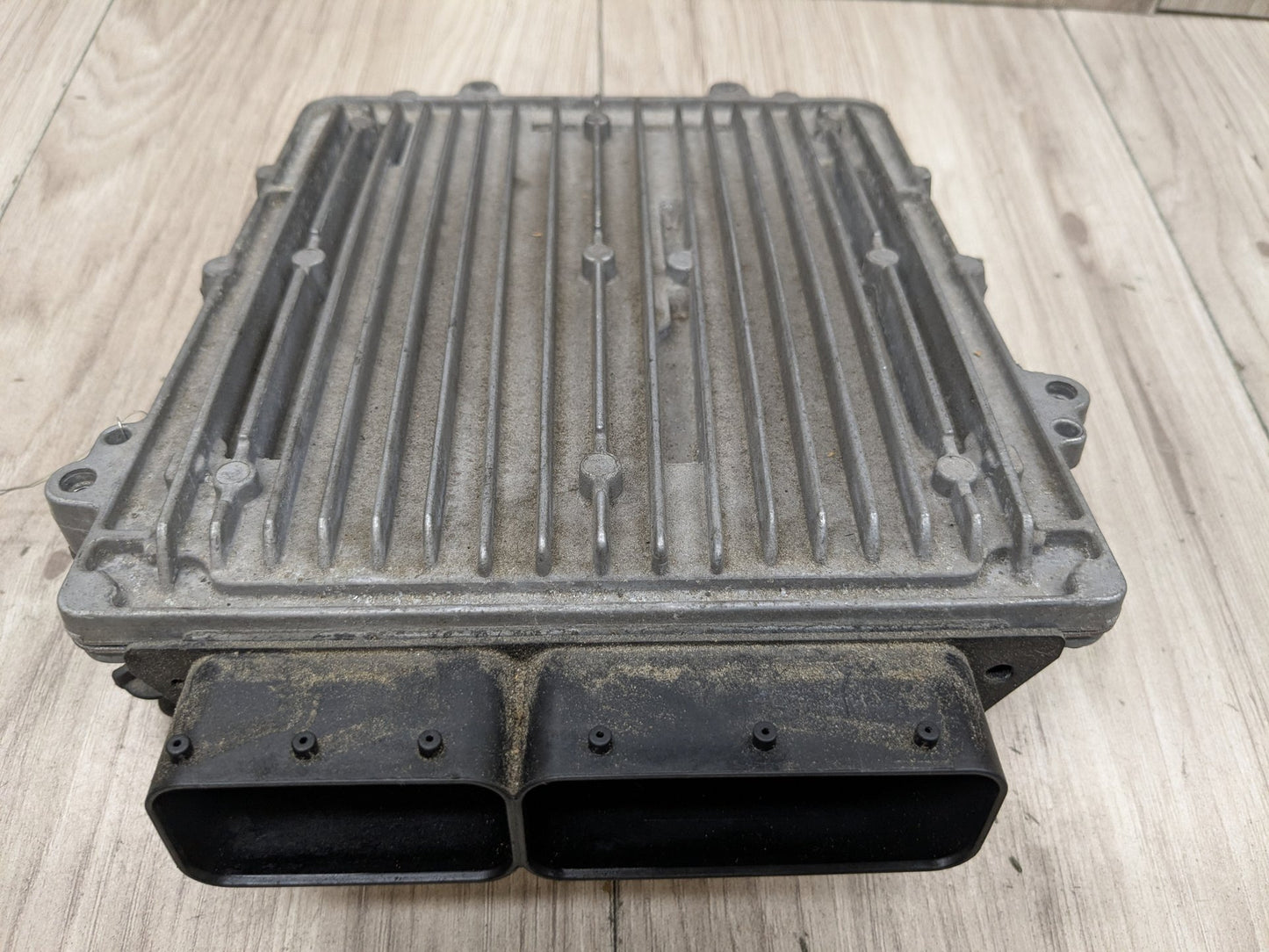 2015-2021 Mercedes-Benz W205 C43 Engine Motor ECU DME Computer Module A2769007500