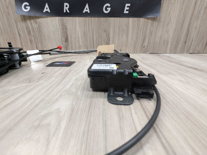2017 BMW 740i G12 Liftgate Trunk Lid Liftgate Lock Latch Actuators SET 7357097 16-22 OEM BMW G11 G12 740 750 M760 Trunk Lid Power Lock Drive Actuator