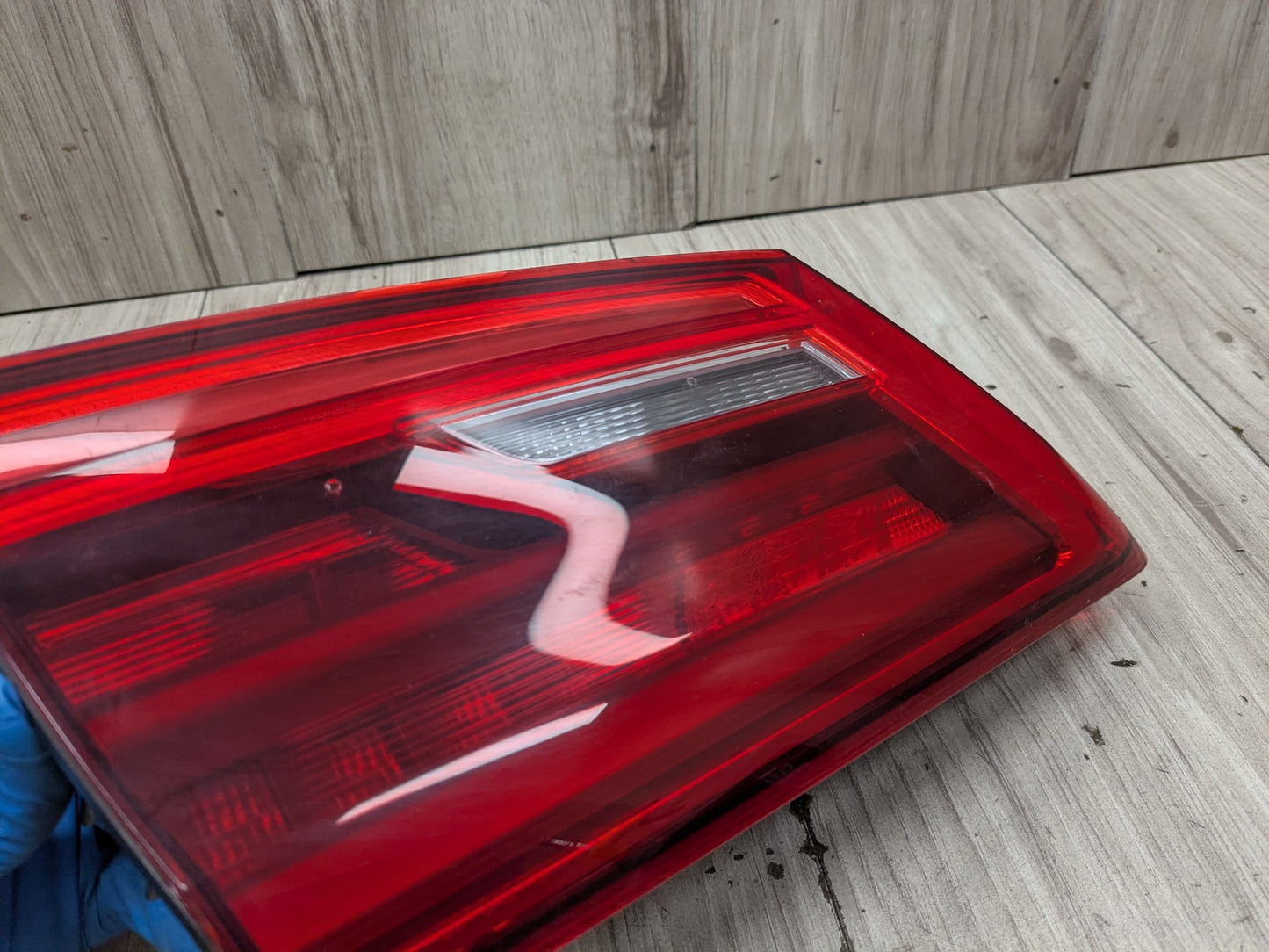 17-20 OEM BMW F90 G30 530 540 M550 M5 Rear Left Driver Inner Trunk Tail Light