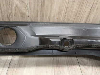 OEM BMW F90 M5 G30 530 540 M550 Front Right Engine Support Sealing Cover Trim