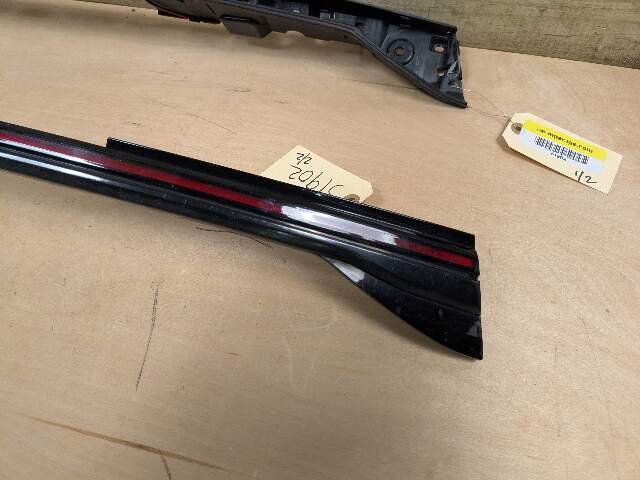 20-22 OEM BMW G11 G12 740 750 Rear Trunk Center Stoplight Brake Light w/ Bracket