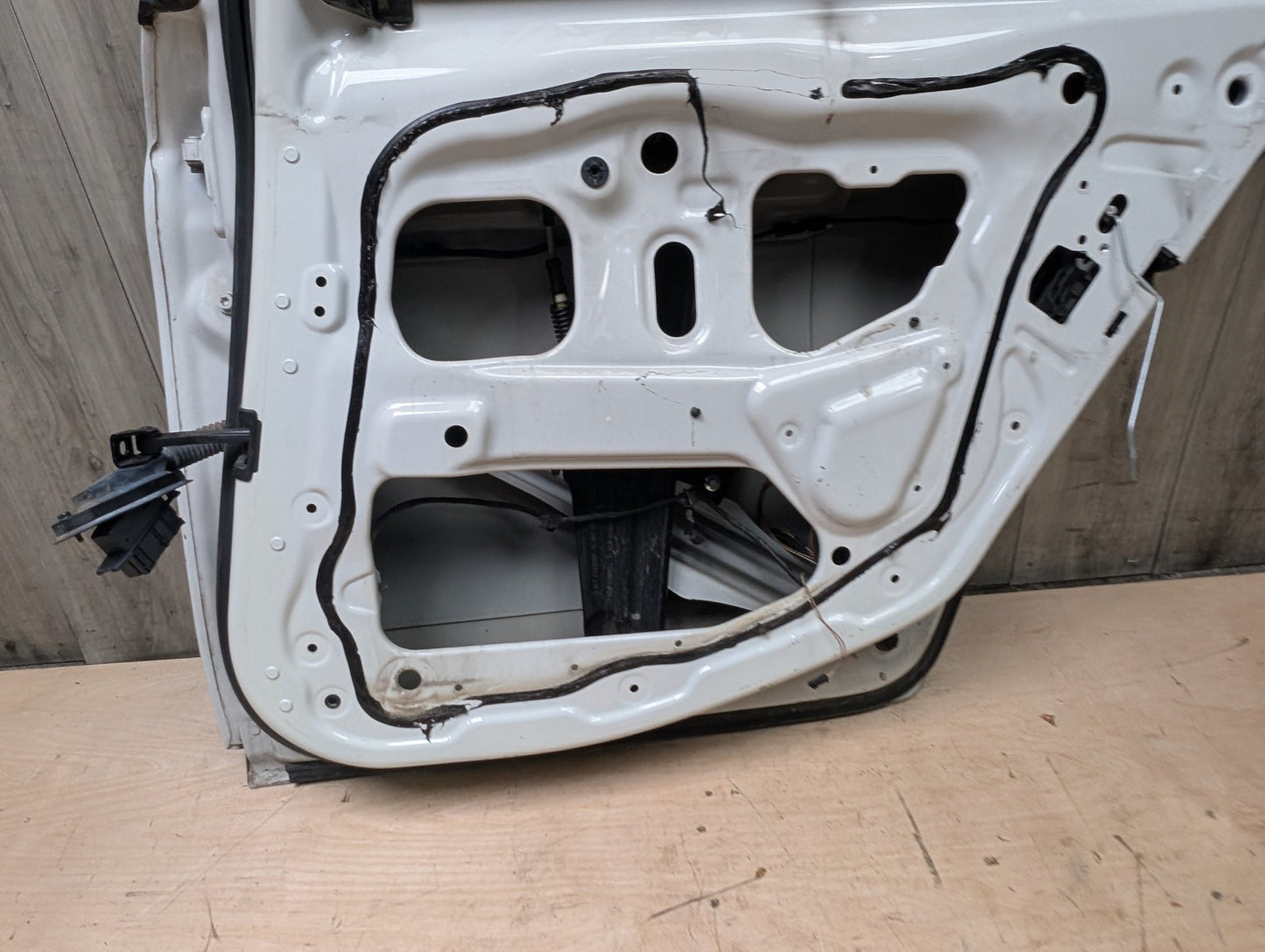 *11-16 OEM BMW F10 528 535 Sedan Rear Right Passenger Door Shell Panel White White 300