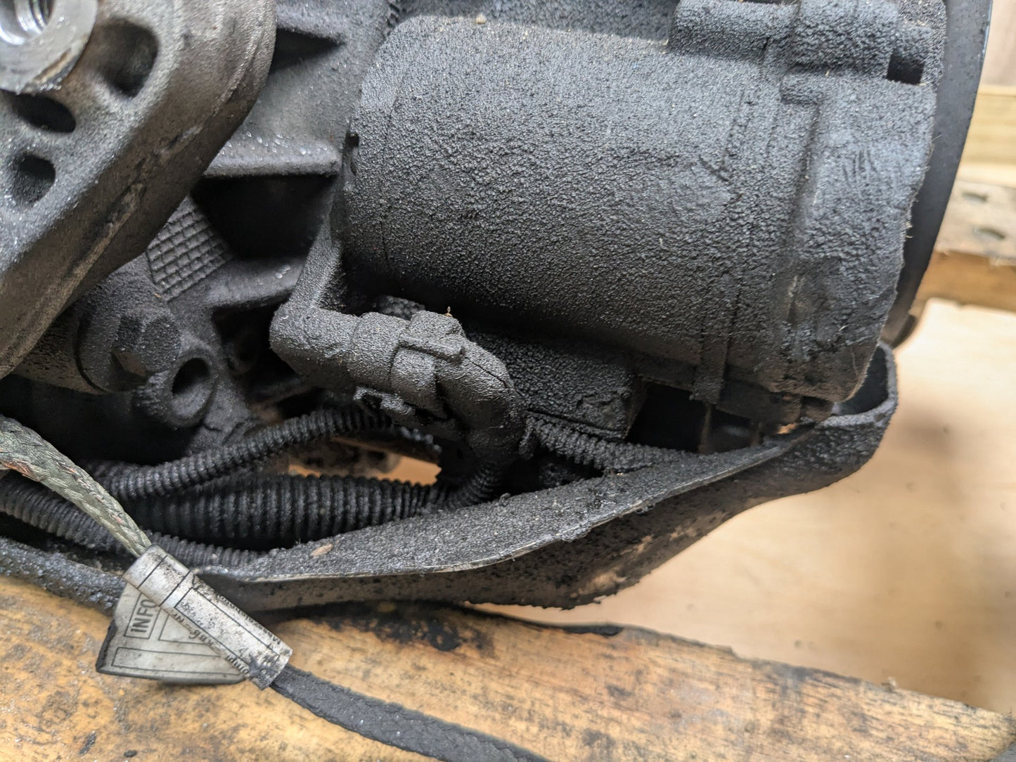2015 BMW X6 Rear Axle Carrier Differential 97533k 7850170