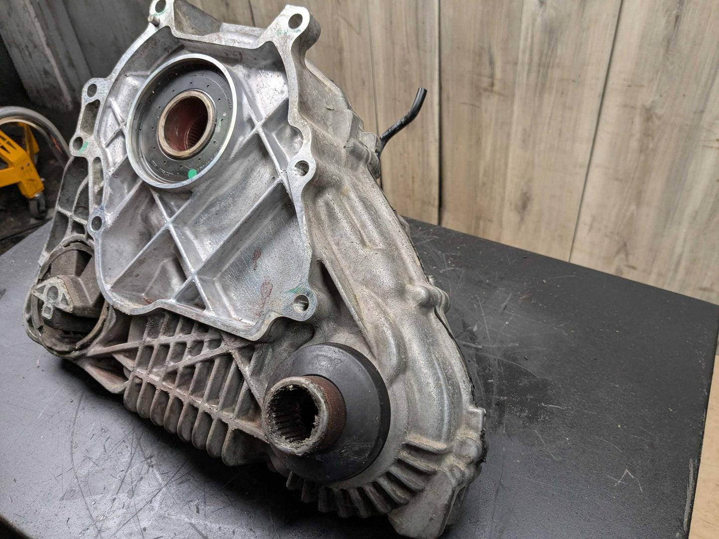 2015 BMW X6 Transmission Transfer Case 139174k 8623348