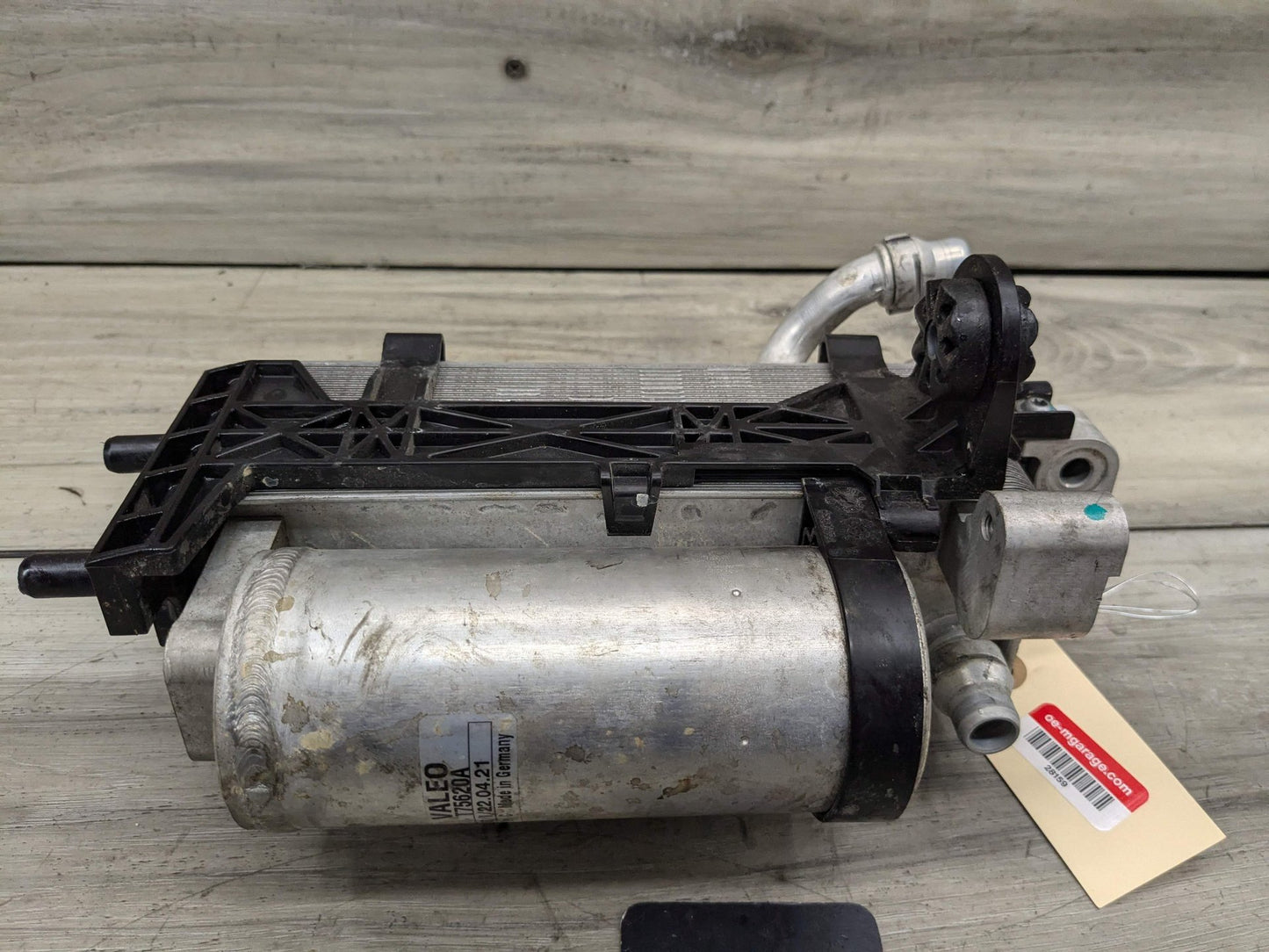 2021 BMW 330i G20 Condenser w/ Dryer 6805342 OEM BMW G20 G22 G23 G26 G29 G42 AC Condenser Air Conditioning Radiator Drier