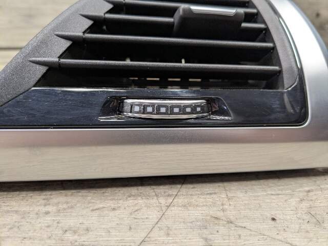 OEM BMW G01 G02 F97 F98 X3 X4 X3M X4M Front Right Passenger Air Vent Grille