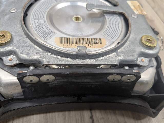 OEM BMW E36 Z3 Roadster Left Driver Steering Wheel Airbag Hub Cap Module