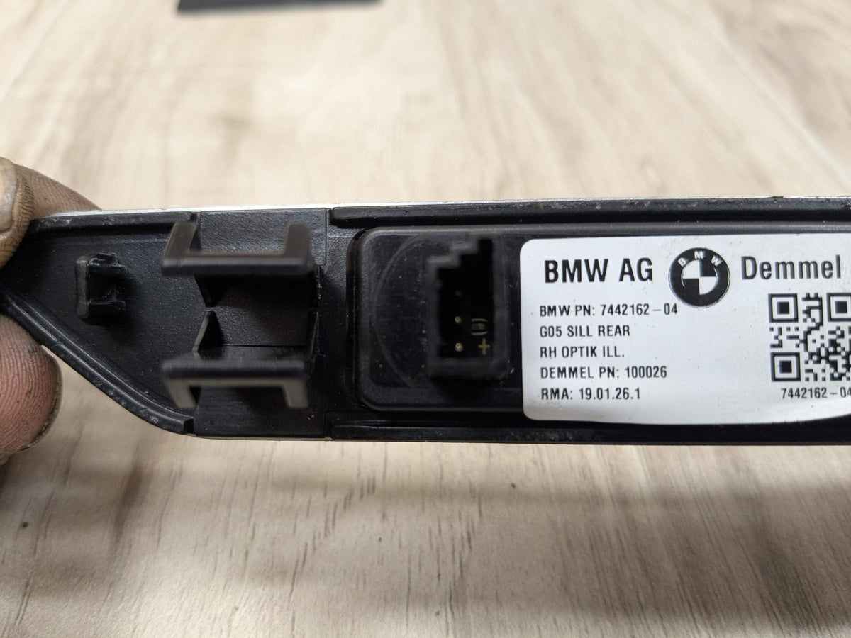 *19-25 OEM BMW G05 X5 Rear Left Driver Side Door Sill Cover Trim Sill Kick Plate