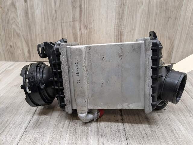 16-19 OEM BMW G30 G12 M550 750 N63R Turbocharger Intercooler Air Cooler 5-8