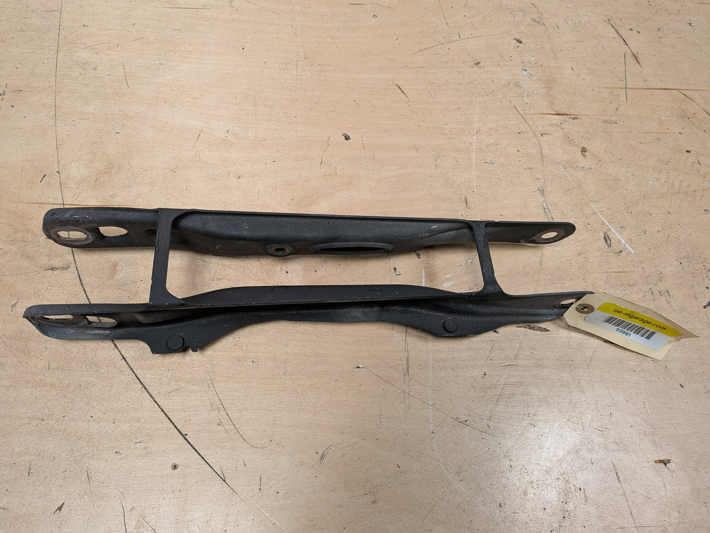2016-2017 BMW 750i G12 Rear Left Driver Control Arms SET 6870535