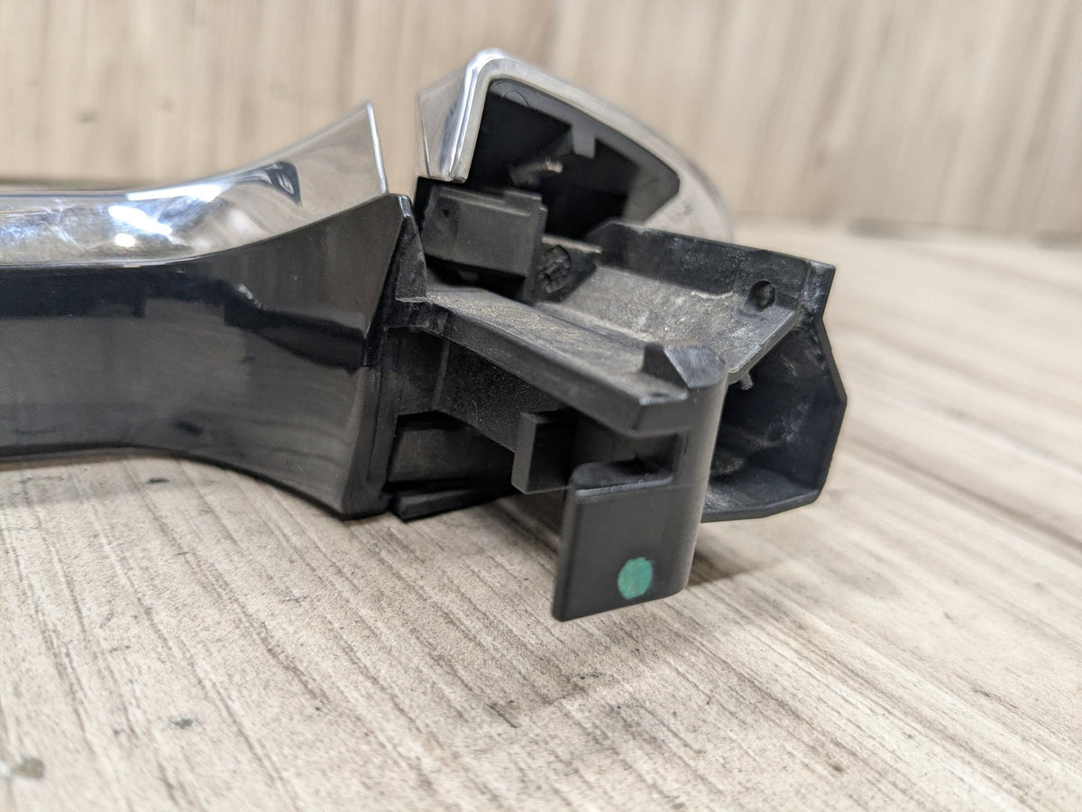 OEM Mercedes W204 W207 W212 W218 Right Passenger Door Handle COMFORT ACCESS