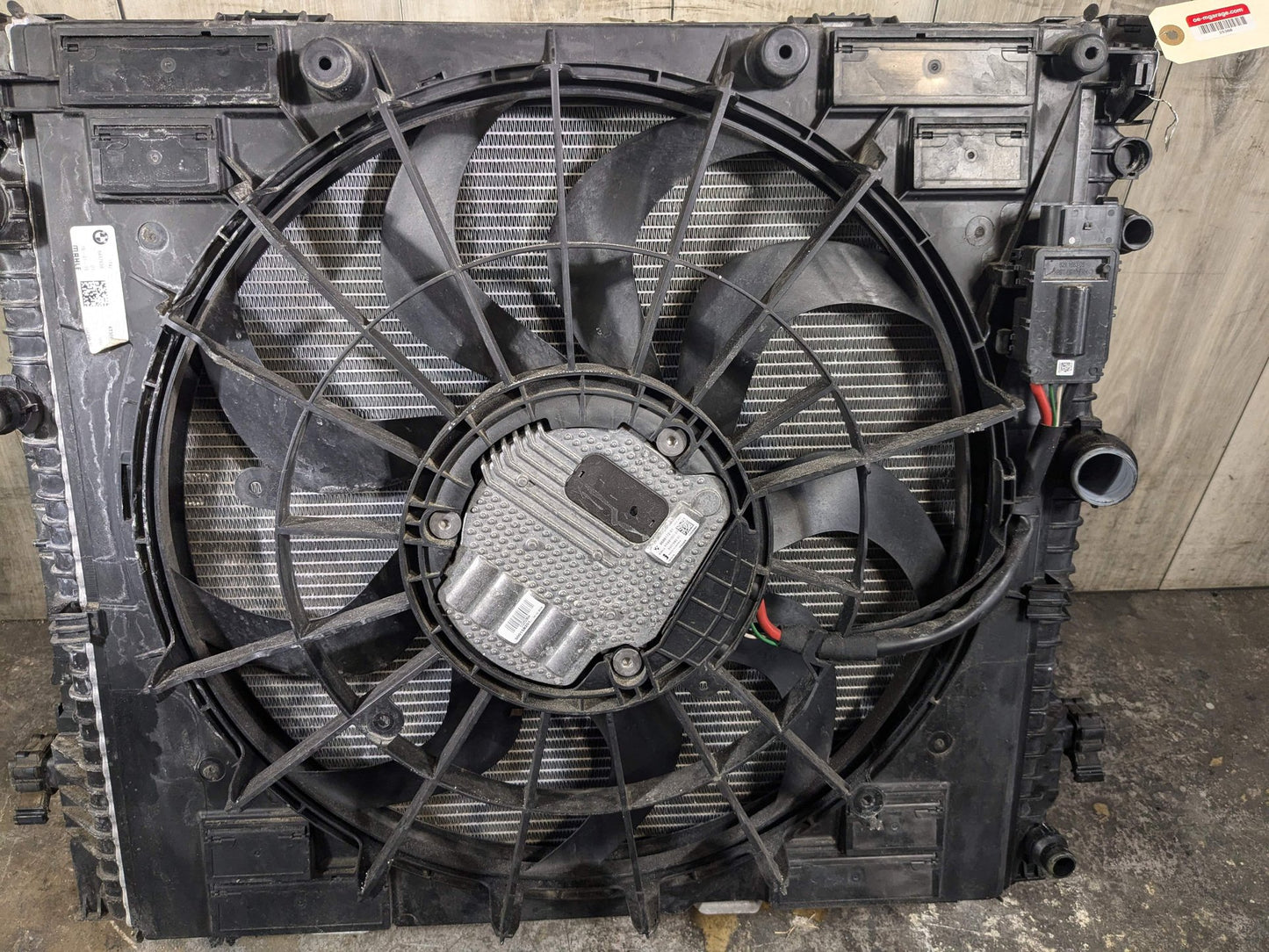 OEM BMW G01 G02 X3 X4 M40iX Main Radiator Condensor Fan Shroud SET 850W *NOTE