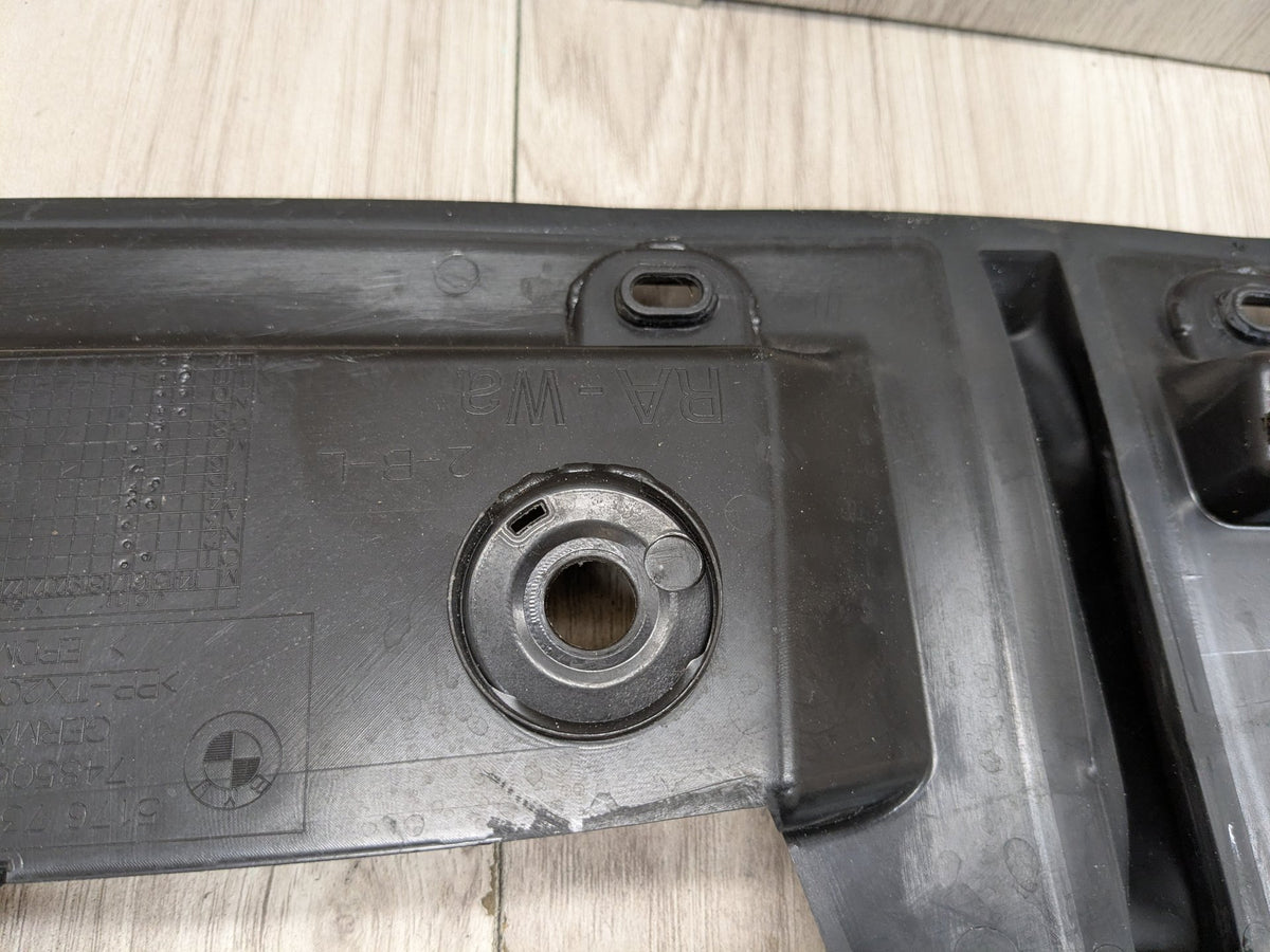OEM BMW F90 M5 G30 530 540 M550 Front Left Engine Support Sealing Cover Trim SET