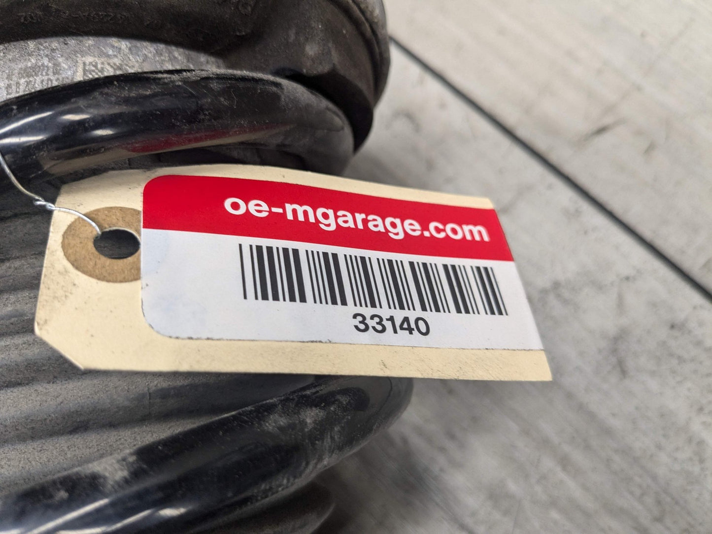 2019 BMW M550i G30 Rear Left Driver Spring Strut Shock Absorber 6867353 NOTE* OEM BMW G30 M550iX REAR Left Driver Side Strut Shock Absorber Spring VDC
