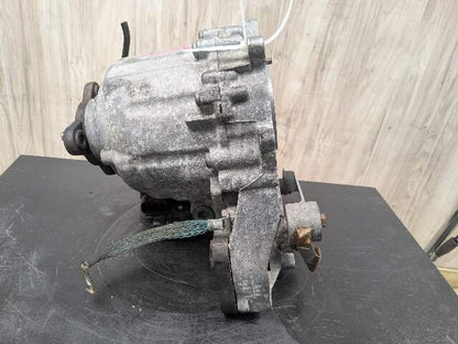 2013 BMW 750i N63B44O1 Transmission Transfer Case k 7649782