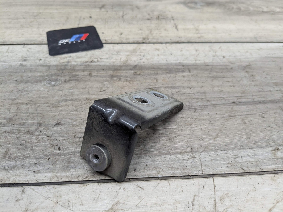 16-19 OEM BMW G11 G12 740 750 Front Left Driver Side Fender Holder Bracket SET