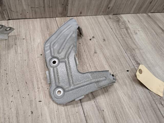 18-24 OEM BMW G01 G02 F97 X3 X4 Right Passenger Fender Wing Holder Bracket SET