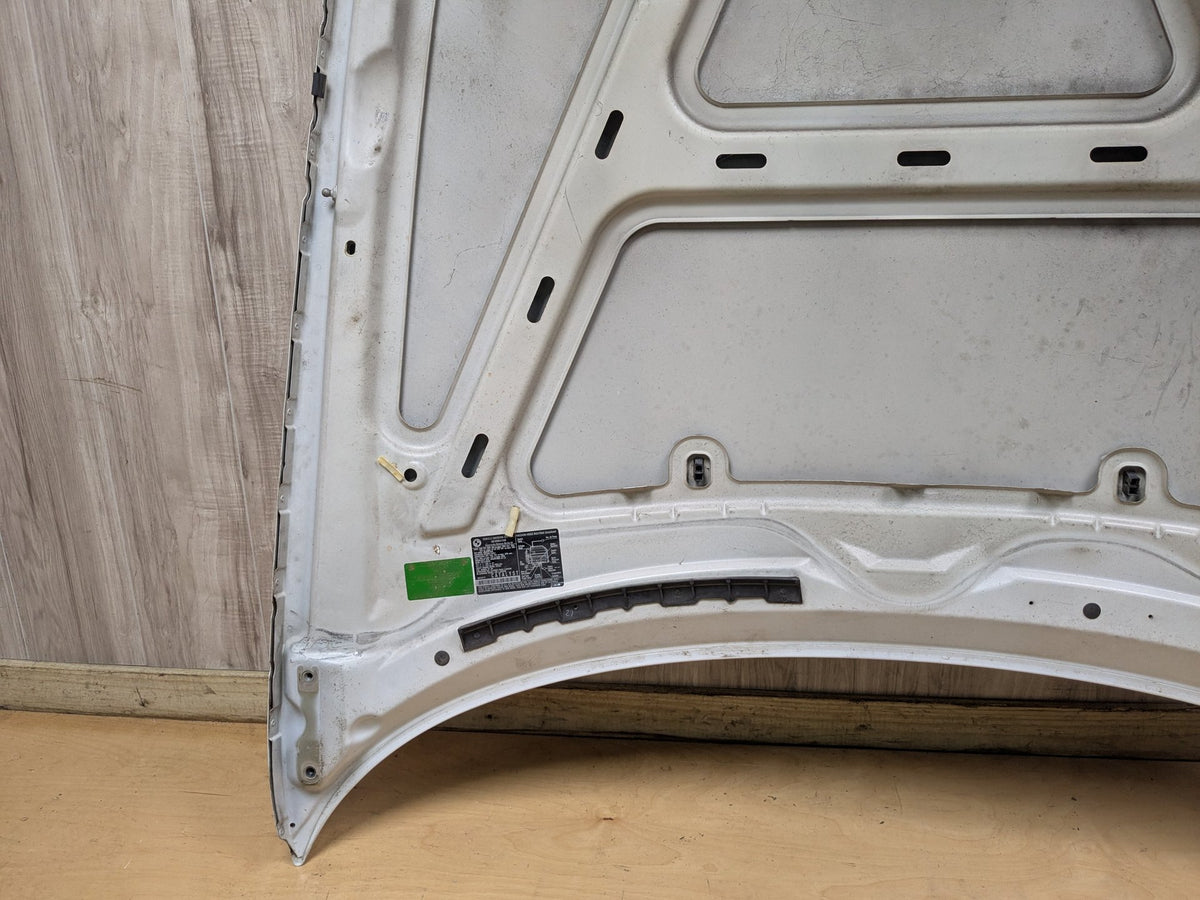 03-08 OEM BMW E85 E86 Z4 Front Hood Bonnet Panel Shell Assembly White 300 ALPINWEISS III (300)