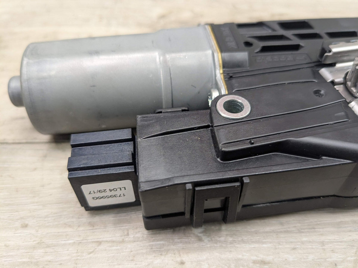 16-20 OEM BMW G12 740 750 M760 Upper SUNROOF Moon Roof Motor Unit