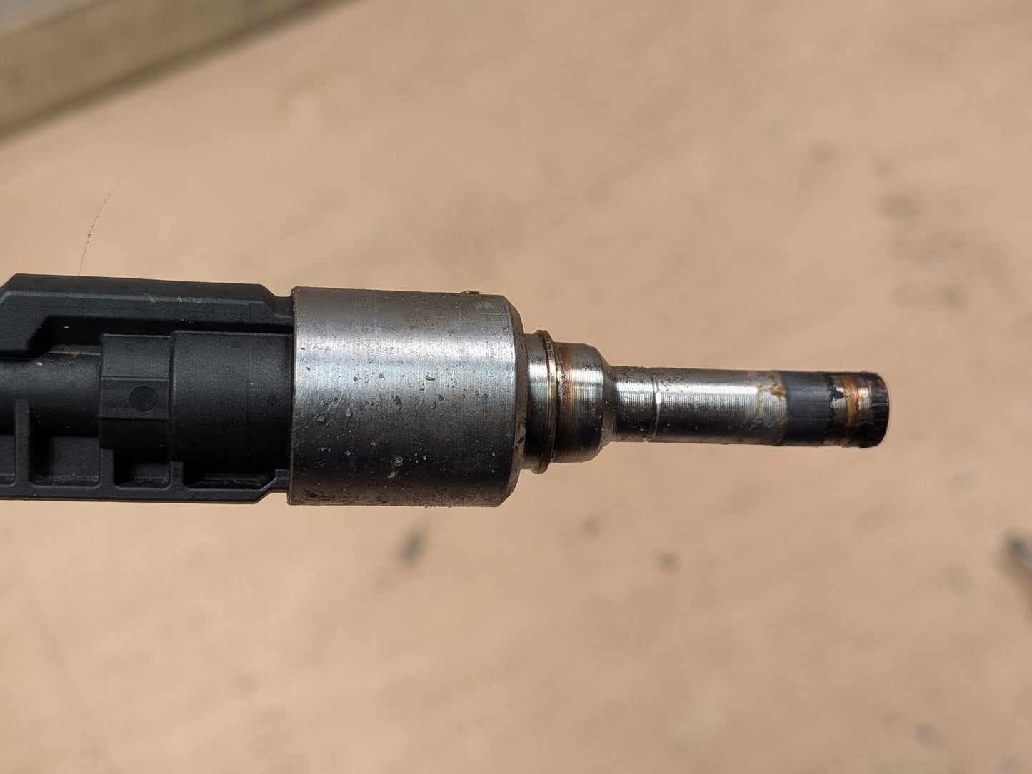 2016-2022 BMW 750i G12 Engine Motor Fuel Injector SET 8638255 2016 BMW 750i G12 - Fuel Injector PN: 8638255