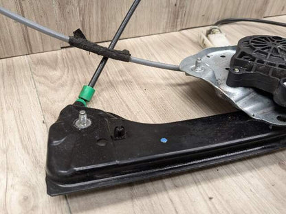 03-08 OEM BMW E85 E86 Z4 Front Right Passenger Door Window Regulator w/ Motor
