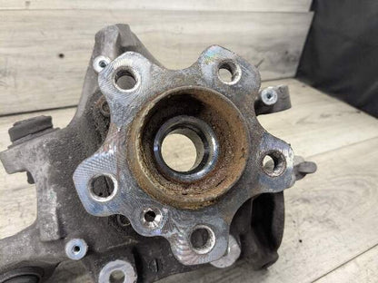 2017 - 2023 BMW M550i G30 Rear Right Passenger Spindle Knuckle w/ Bearing 6866338 N63B44O2