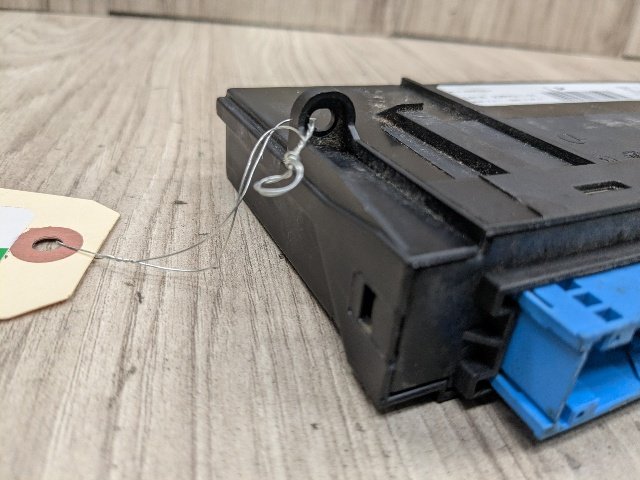2012 BMW X5 E70 BCM Body Control Module 9267511 07-14 OEM BMW E70 E71 X5 X6 X5M X6M Body Control Module Junction Box Unit JBBFE3