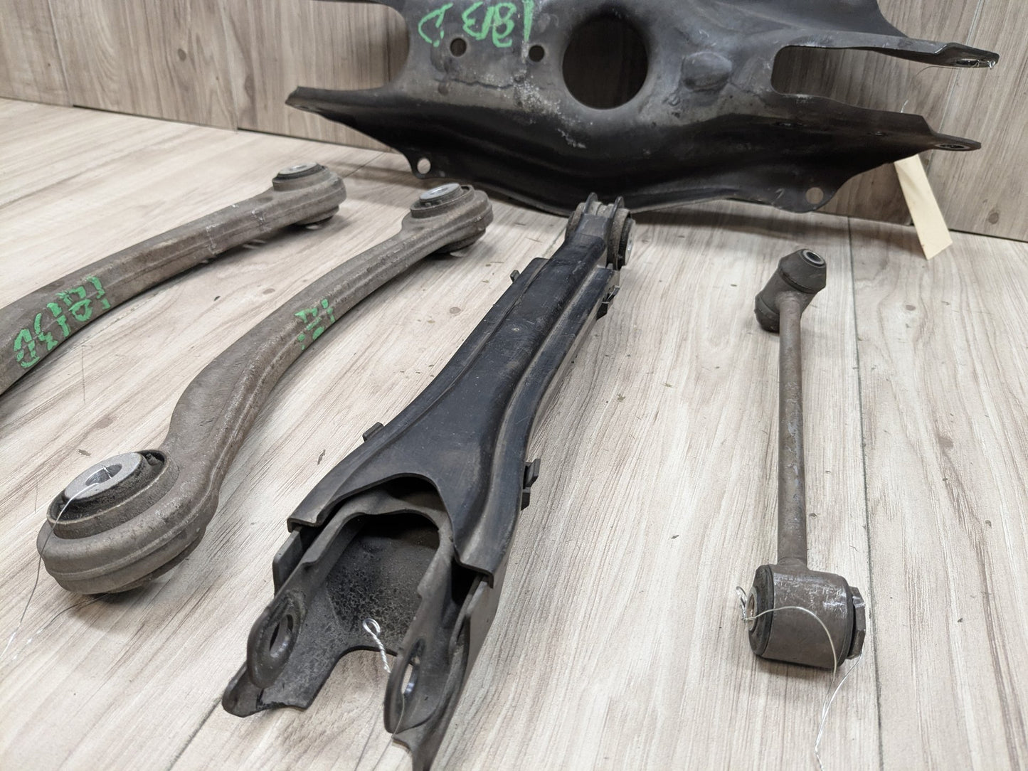 2016 Mercedes-Benz C43 W205- Rear Left Driver Control Arms SET