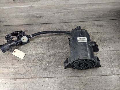 2020 BMW X3 G01 Fuel Vapor Charcoal Canister 7459686 OEM BMW G01 G02 F97 X3 X4 Charcoal Filter Fuel Tank Vapor Evaporator Canister