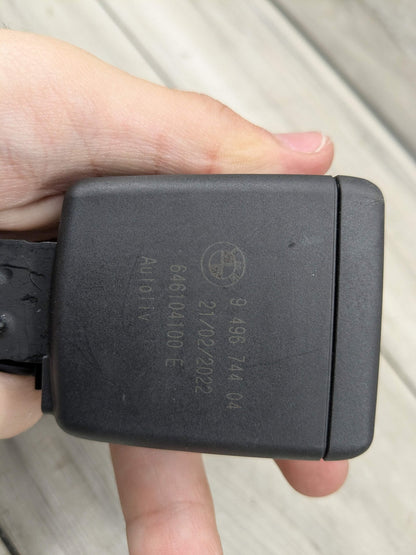 OEM BMW G42 G87 230 M240 M2 Rear Right Passenger Seatbelt Seat Belt Buckle