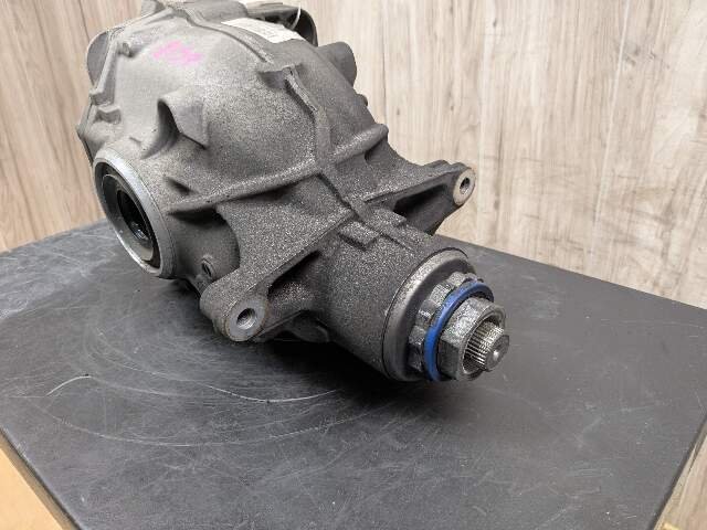 18-24 OEM BMW G01 G02 X3 X4 B46 B58 Rear Differential Axle Gearbox Carrier 3.38