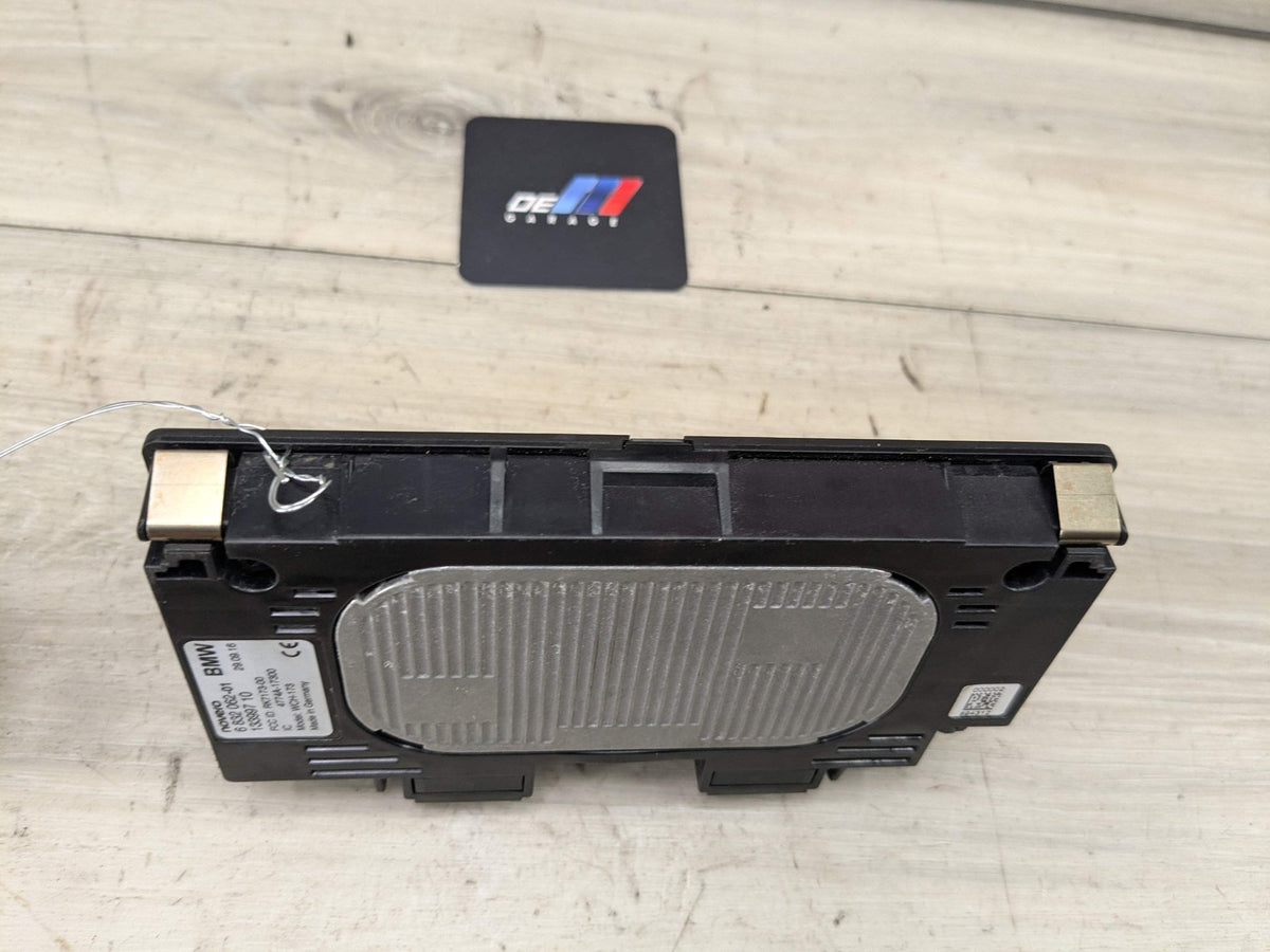 OEM BMW F15 F16 F25 F85 X3 X5 Center Console Storage Phone Car Wireless Charger